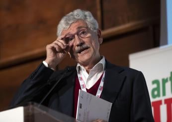 D’Alema e Profumo indagati dalla Digos: “Vendevano aerei militari alla Colombia”