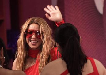 Shakira, un ratto attacca la popstar sul set del nuovo video musicale