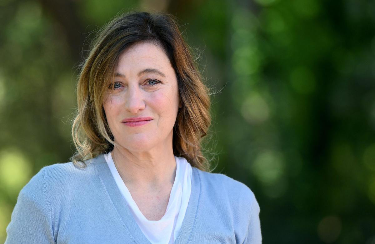 Accusato di stupro l’attore del film di Valeria Bruni Tedeschi: “Calpestato il principio della presunzione di innocenza”