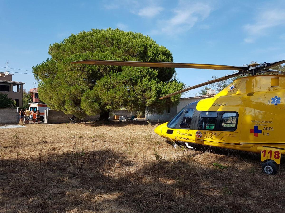 Roma, 57enne muore in un incidente con il paracadute a Nettuno