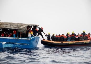 Alarm Phone: “Migranti respinti in Libia e imprigionati. Ci sono anche bimbi”