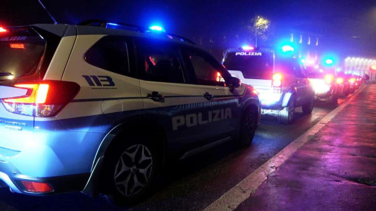 Biella, cadavere in un cassonetto dei rifiuti: chi è e cos’è succes…