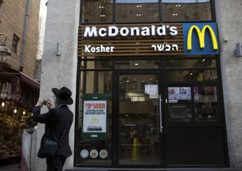 Israele, McDonald’s compra tutti i punti vendita del franchising a causa del boicottaggio