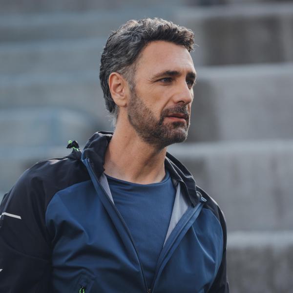 Raoul Bova sarà presente in Emily in Paris 4: quale sarà il suo ruolo