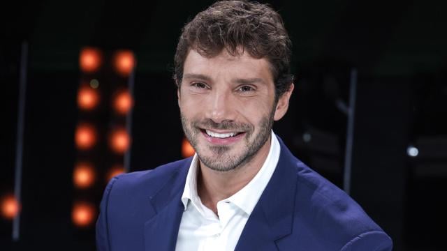 Cena di Natale su Rai 1: da Stefano De Martino a Gianni Morandi, tutti gli ospiti