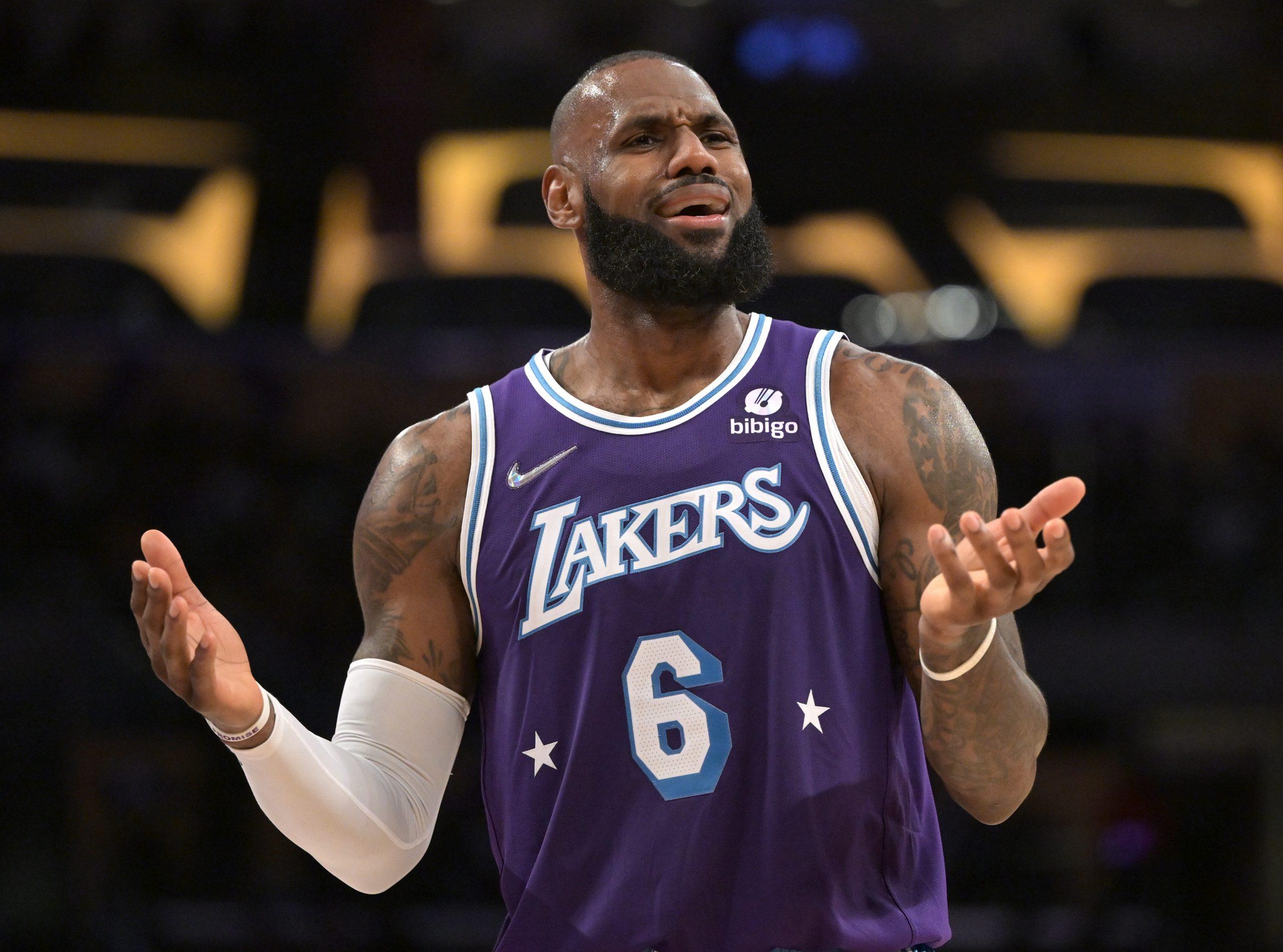 NBA, i Lakers vanno in vacanza anticipata: sono fuori dai Playoff!