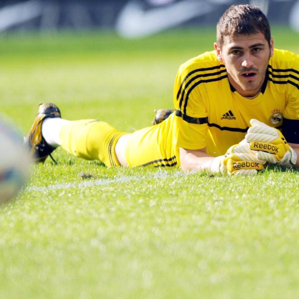 Iker Casillas gay, l’ex leggenda del Real Madrid fa coming out