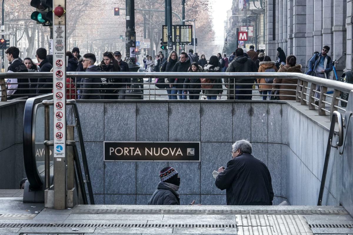 Torino, rissa in metro nel pomeriggio: sospeso il servizio