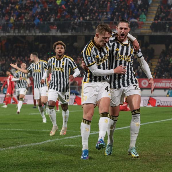 Monza-Juventus 1-2, Gatti-gol nel recupero: bianconeri in vetta. Cronaca e tabellino