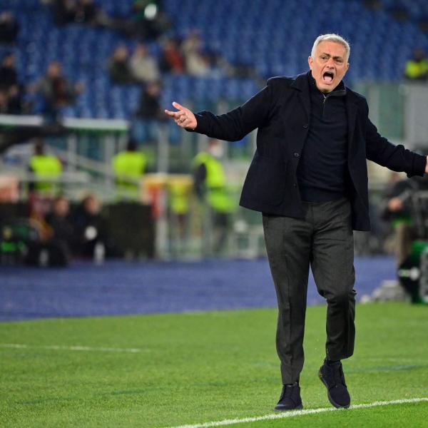 Betis-Roma, Mourinho: “Abraham-Belotti? Primo tempo un disastro, poi molto bene”