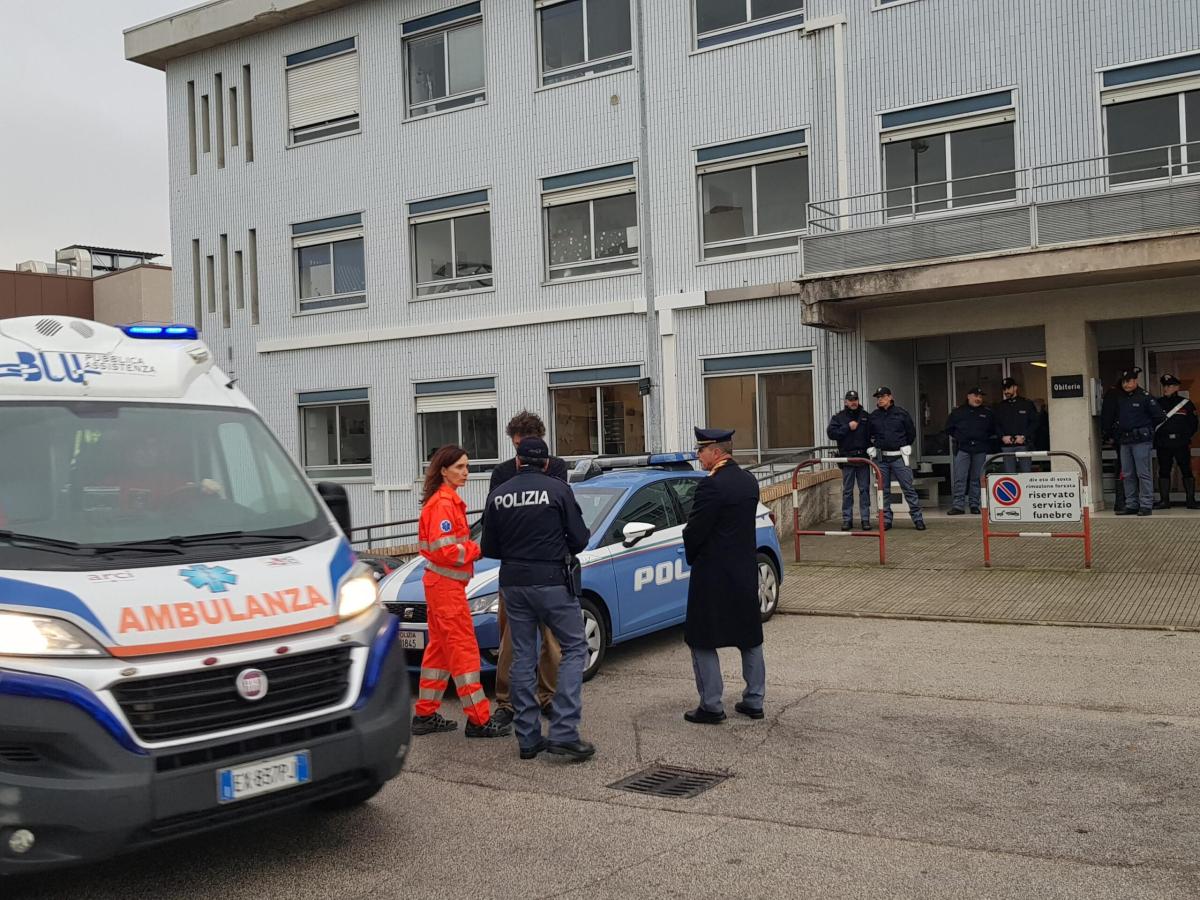 Roma, ragazzo ucciso da un Suv: alla guida c’era il figlio non pate…