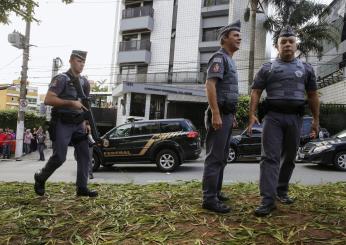 Brasile, uomo uccide 4 bambini in un asilo nido con un accetta