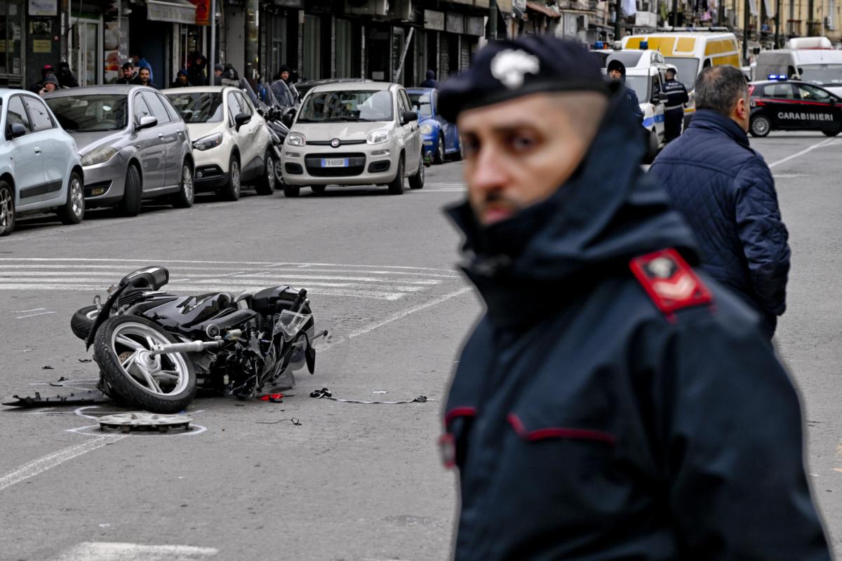 Ancona, lite in strada per una mancata precedenza finisce in traged…