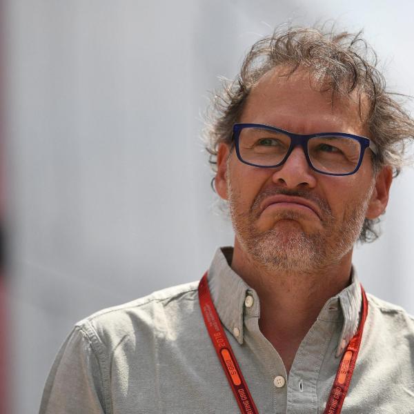 Formula 1, l’attacco di Jacques Villeneuve a Ferrari: “C’è sempre caos”