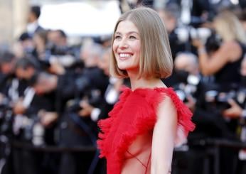 Rosamund Pike: età, marito, figli e biografia dell’attrice