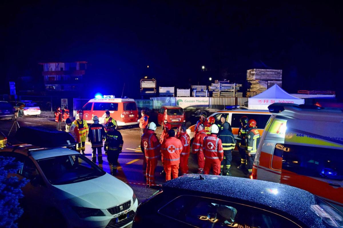 A Modena, due ragazze travolte da un Suv. L’automobilista: “Sono pa…