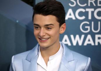 Noah Schnapp parla del coming out, rivela anticipazioni su Stranger…