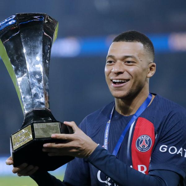 Mbappé parla del suo futuro e del suo contratto in scadenza: possibile l’approdo al Real Madrid