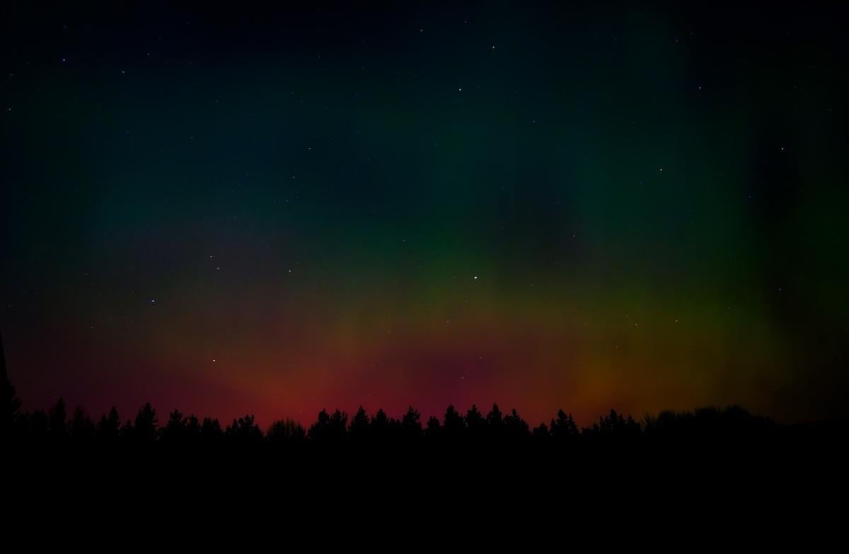 Perché abbiamo visto l’aurora boreale anche in Italia ultimamente?