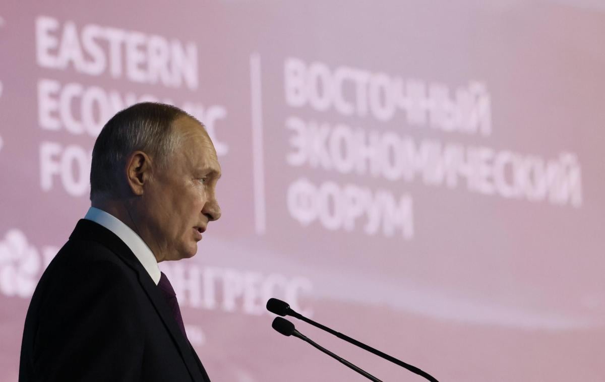 Putin, parole dure sui negoziati: “No allo stop finché prosegue la …