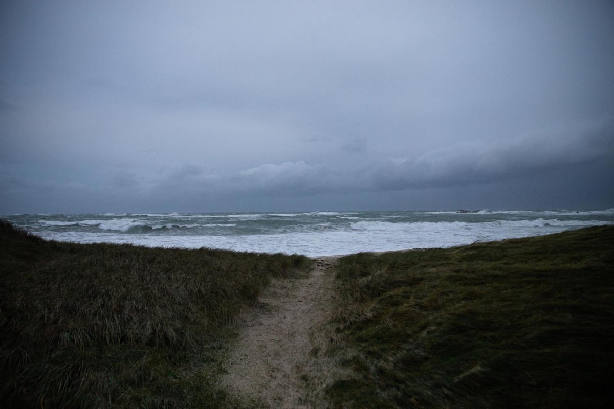 La Tempesta Ciaran Si Abbatte Sull Europa Almeno Morti E Decine Di