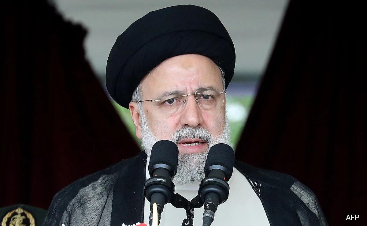 Chi è Ebrahim Raisi? Età, partito politico, moglie e figli del presidente dell’Iran