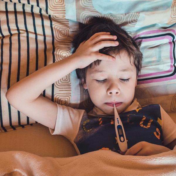 Influenza 2022 e Covid. I bambini i più colpiti