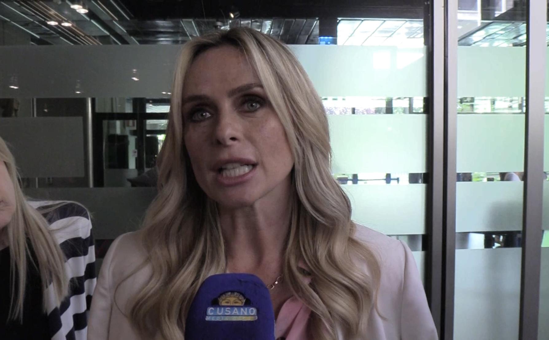 Serena Autieri a Unomattina estate: “Con Marzullo la mia prima intervista, per me lavorare è come stare in vacanza” | Video