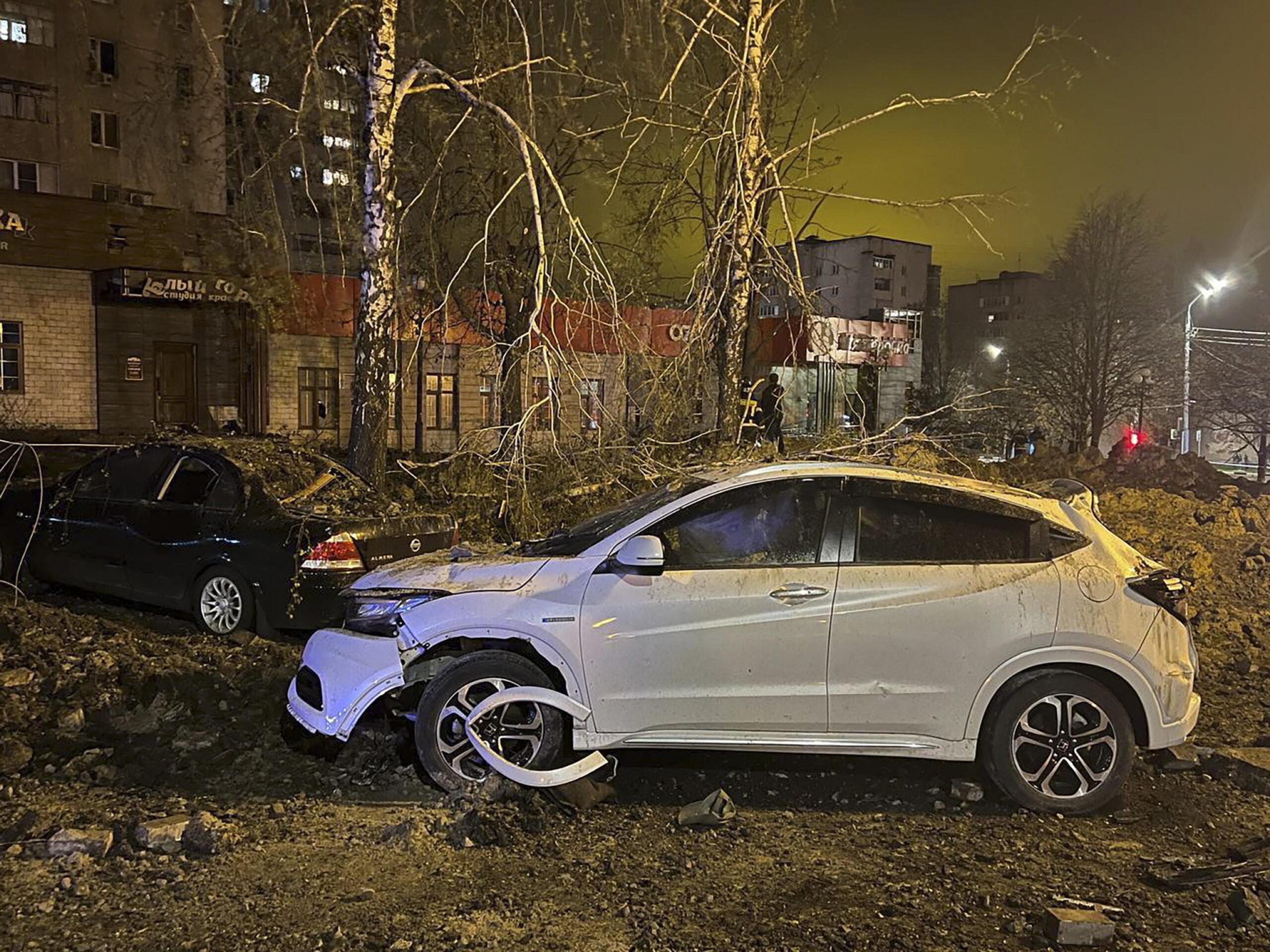 Belgorod: bombardata per “errore” la città russa, due feriti | VIDEO E FOTO