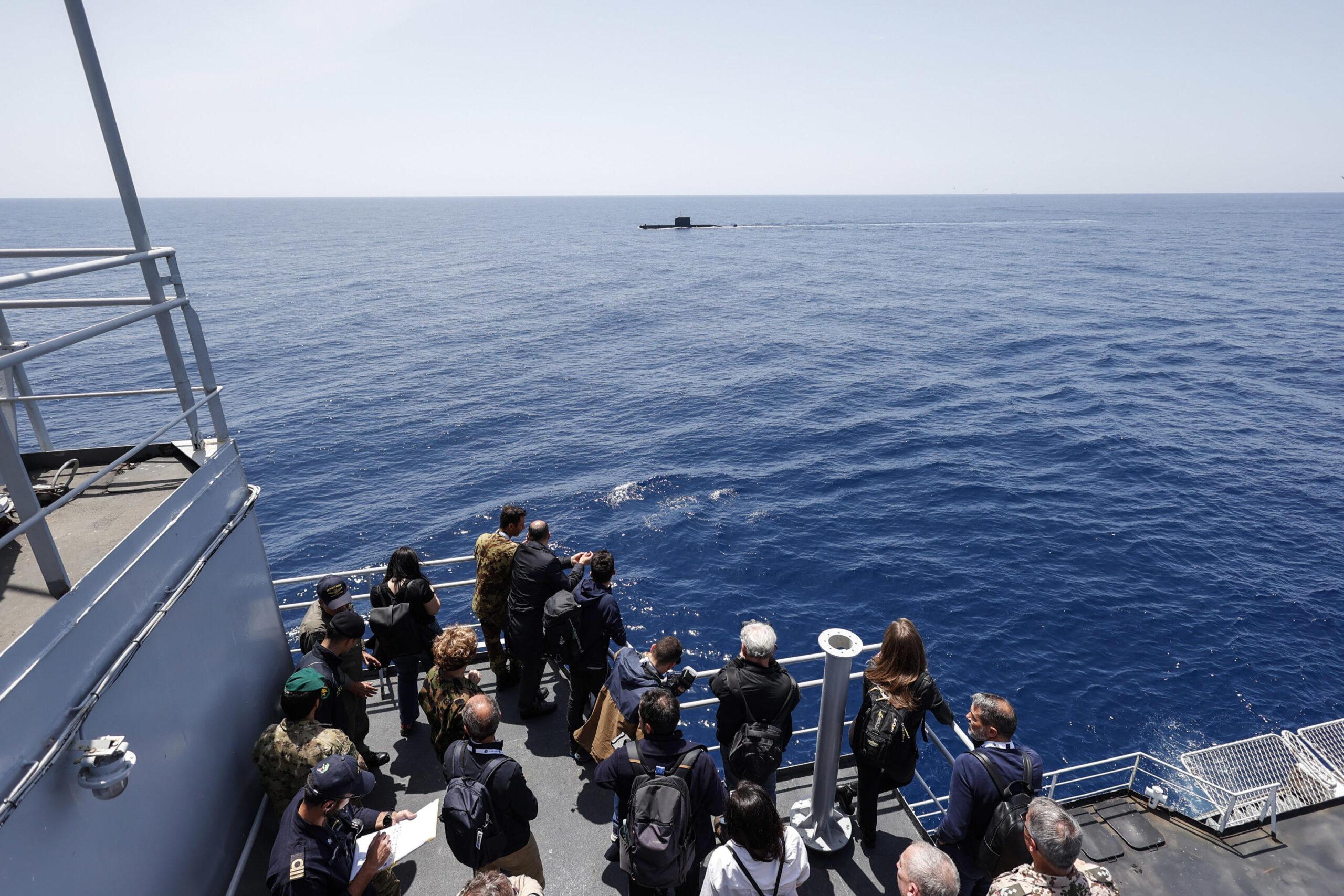 La Spezia, tragedia nelle acque del Varignano: militare muore durante addestramento