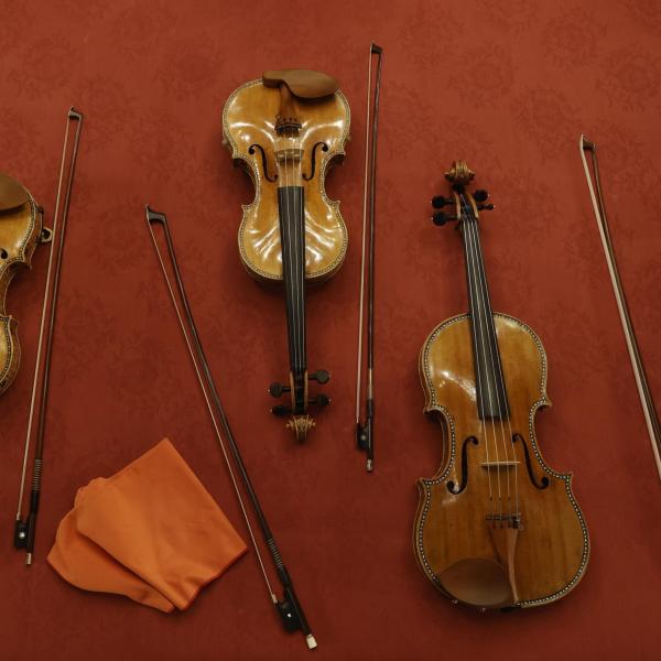 Quanto vale uno Stradivari? Inaugurata a Cremona la casa intitolata al Maestro liutaio. Sarà punto di riferimento mondiale