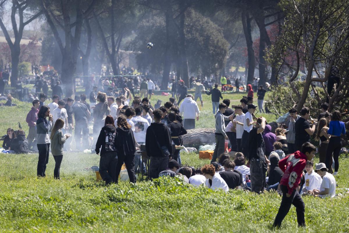 Roma, 15enne sfiora il coma etilico a Parco degli Acquedotti