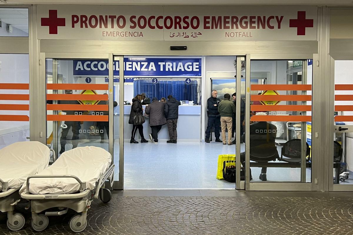 Frosinone, morto un uomo in un ospedale di Cassino: è precipitato dal quarto piano