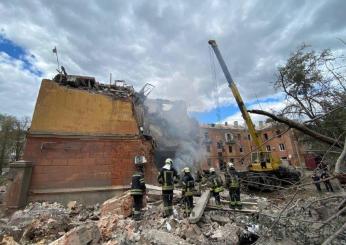 Guerra in Ucraina, botta e risposta a suon di bombardamenti a Kherson