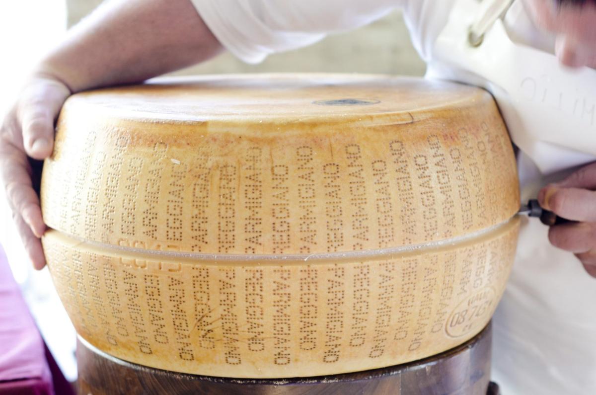 Il Parmigiano vince il premio come formaggio più buono al mondo