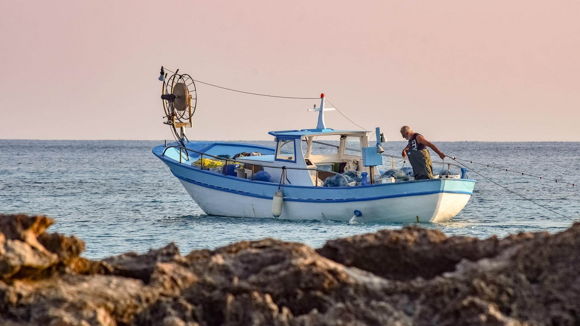 Caro gasolio, pescatori in sciopero: stop per una settimana