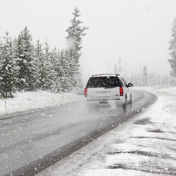 Gelo in Giappone, nevicata record e disagi ovunque