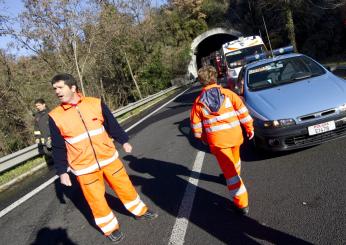 Incidente Lecce, scontro fatale causa fiamme: esce dall’abitacolo ma muore