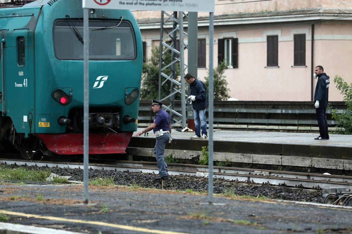 Roma, uomo investito sui binari di Ostiense