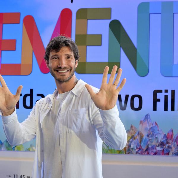 Stefano De Martino ha una nuova fidanzata? L’indiscrezione