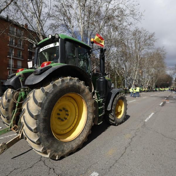 Bolzano, incidente sul lavoro a Marlengo: morto un agricoltore