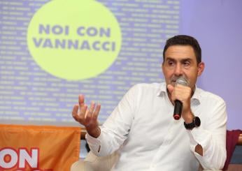 Vannacci a Viterbo, alla festa l’ex fedelissimo di Salvini e Paragone: “Non lo considero un guru, ma posso dare un contributo per il partito che verrà”