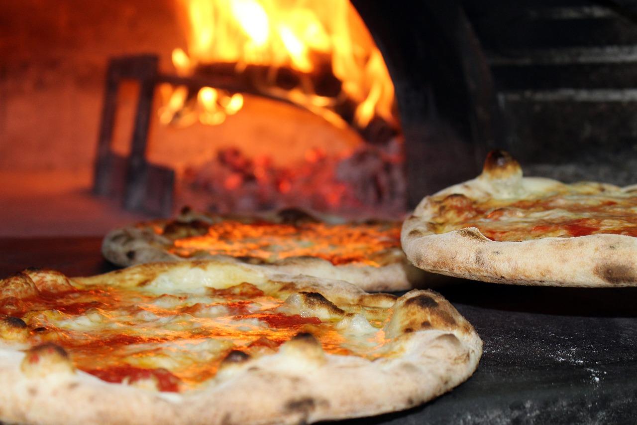 Morto Emanuele Liguori: addio al primo pizzaiolo dell’Antica Pizzeria da Michele a Napoli