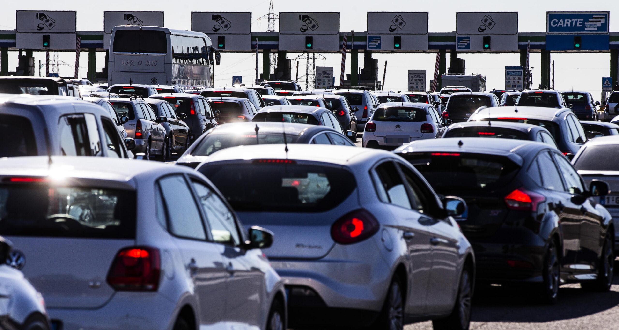 L’Aquila, incidente sull’A24 vicino a Carsoli del 6 ottobre 2023: morto un centauro