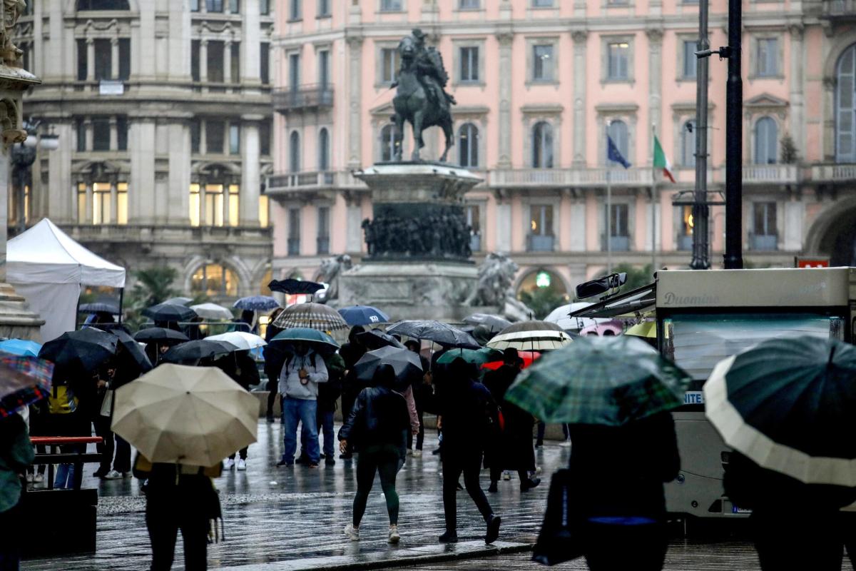 Maltempo Milano, deviati i percorsi dei tram ATM a causa degli alla…