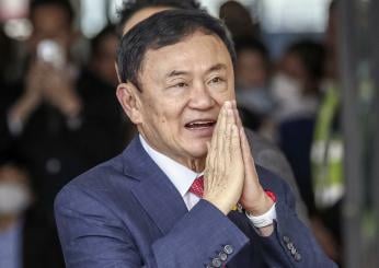 Chi è Thaksin Shinawatra, l’ex premier tailandese condannato a 8 anni di carcere