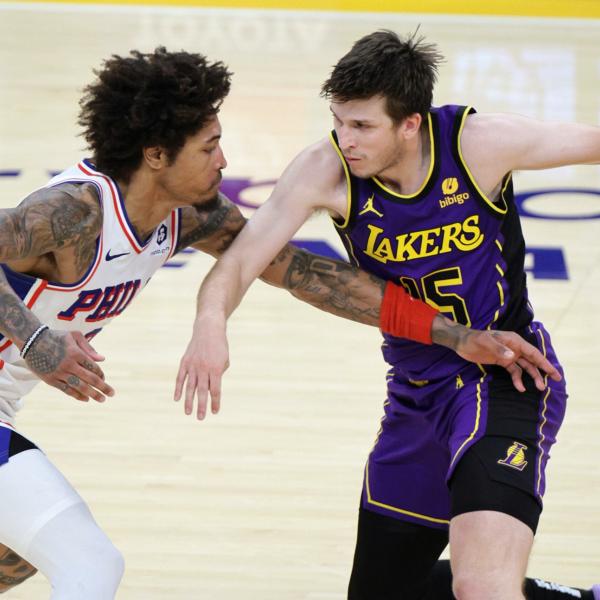 NBA, rimonta incredibile dei Lakers sul -19 e vittoria contro i Bucks