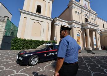 Chi è padre Andrea Melis, il prete arrestato per abusi sessuali su un minore a Genova: la Curia lo ha sospeso