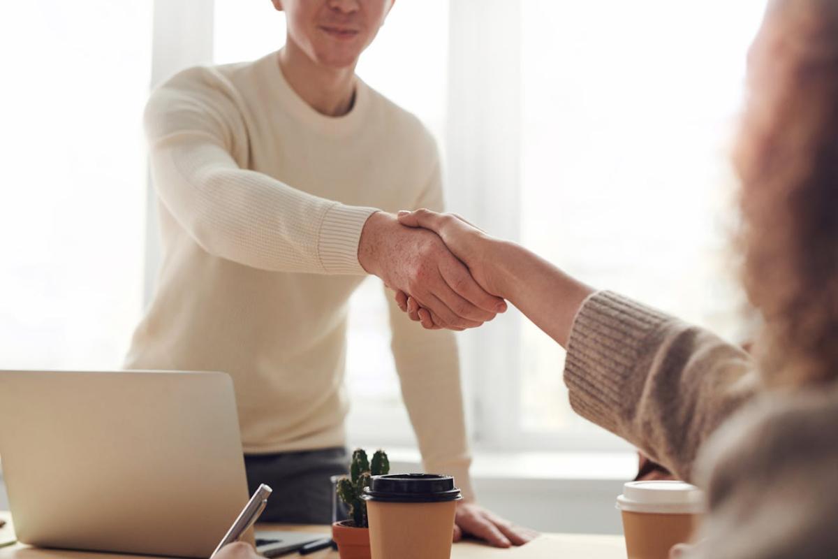 Lavoro nero: cosa rischiano datore di lavoro e dipendente, le sanzioni