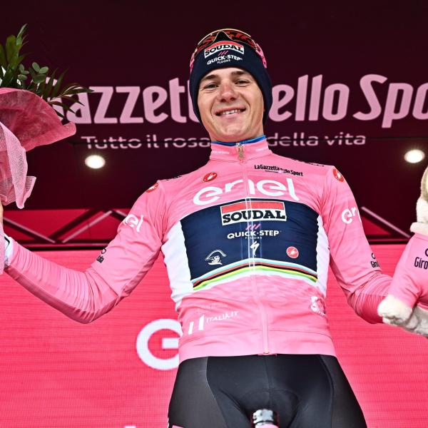 Giro d’Italia 2023, Remco Evenepoel si ritira a causa del Covid. Th…